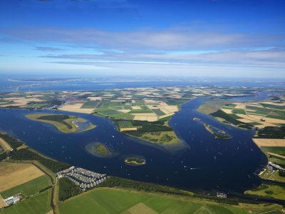 1a4ec9d2-9c33-46fe-a511-ec23b3e39409